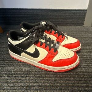 Nike dunks low